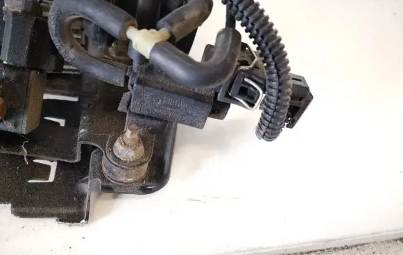 Opel Zafira A Turbo solenoid valve 90530039