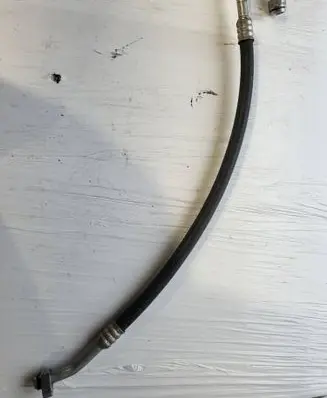 Air conditioning (A/C) pipe/hose