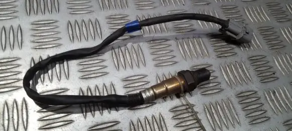 Hyundai i20 (PB PBT) Lambda probe sensor 0350931043 39210-03030