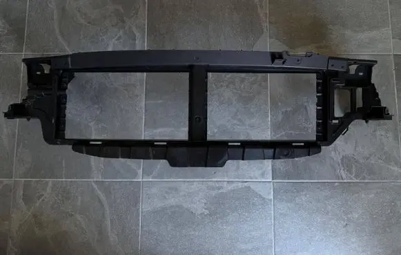 Volvo XC60 Intercooler air guide/duct channel 32345498