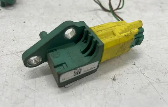 Audi A4 S4 B8 8K Airbag deployment crash/impact sensor 3C0909706