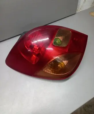 Toyota Corolla Verso E121 Rear/tail lights 1827