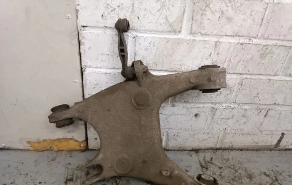 BMW 6 F06 Gran coupe Rear upper control arm/wishbone 6865903