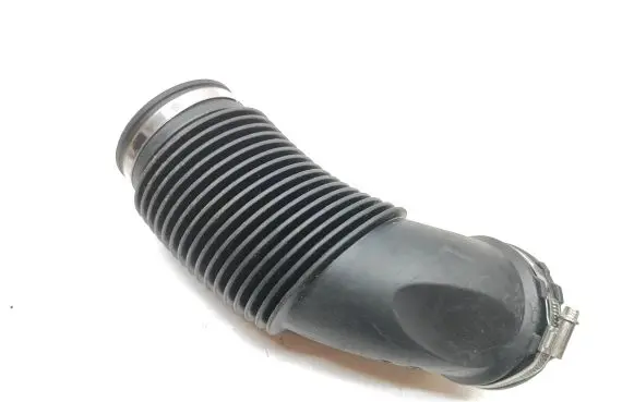 Volvo XC40 Air intake hose/pipe 32224382 8888824042