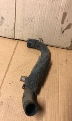 Hyundai Getz Engine coolant pipe/hose