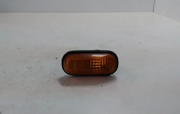Honda Civic Front fender indicator light 6R01388