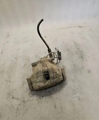 Volkswagen PASSAT B5.5 Front brake caliper