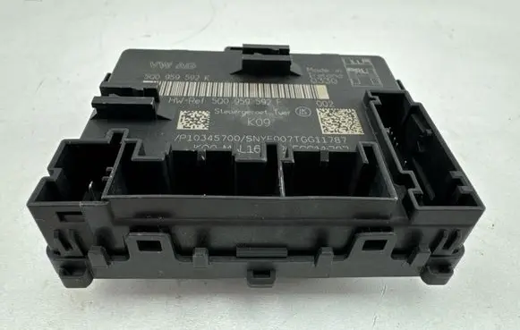 Volkswagen Golf VIII Door control unit/module 5Q0959592F