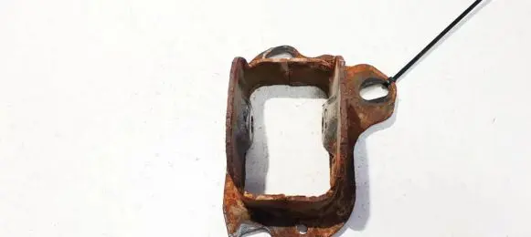 BMW X3 E83 Bracket in trunk/boot 33303411877 10119013