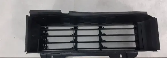 Dacia Sandero III Radiator trim 214F60895R