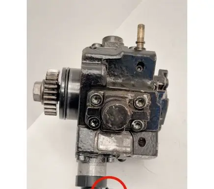 Renault Laguna III Fuel injection high pressure pump 0445010223 8200690744 0167719