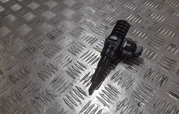 Audi A4 S4 B6 8E 8H Fuel injector 0414720214