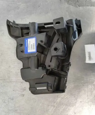 Volvo XC70 Front bumper mounting bracket 31265521 31214959