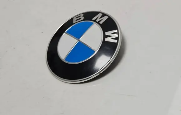 BMW X3 F25 Manufacturer badge logo/emblem 8132375