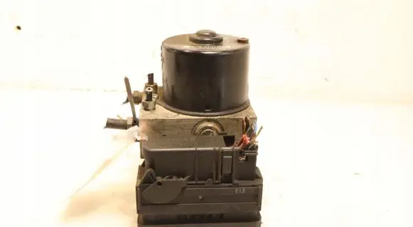 Ford Kuga I ABS Pump 10.0960-0133.3