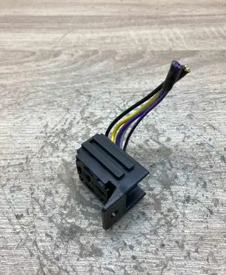 BMW 3 E46 Plug wire 20305