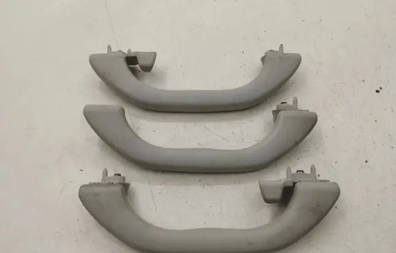 Volkswagen PASSAT B5.5 Front interior roof grab handle 3B0857608A