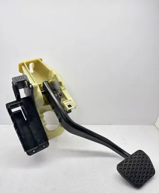 BMW 5 F10 F11 Brake pedal 6782665
