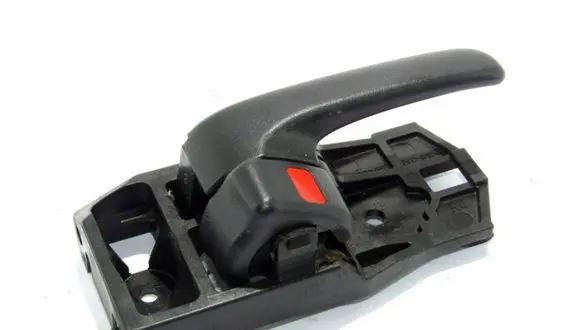 Rear door interior handle