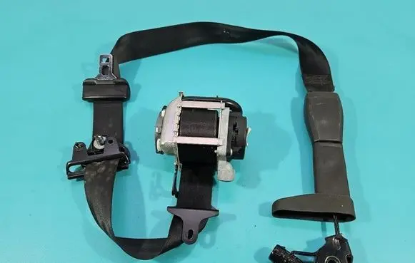 Volvo S60 Front seatbelt P39818841 IMPRK1586157
