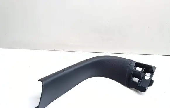 BMW 2 F46 Tailgate/trunk side cover trim 7318938