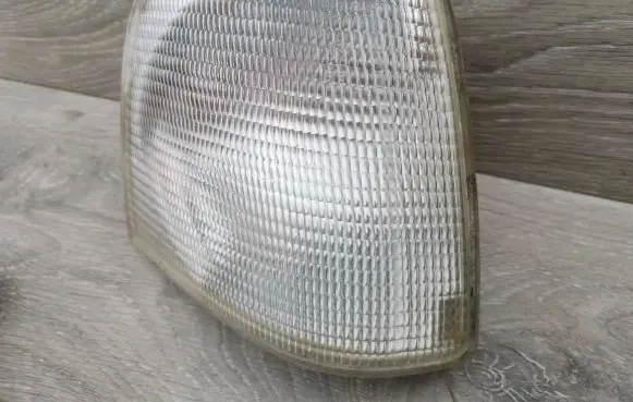 Audi 100 200 5000 C3 Front indicator light
