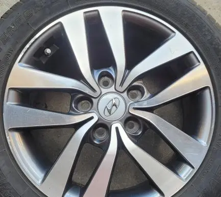 R16 alloy rim