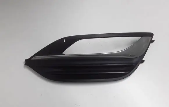 Front bumper lower grill