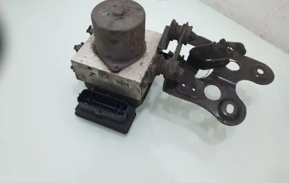 Volkswagen PASSAT B7 ABS Pump 3AA614109N