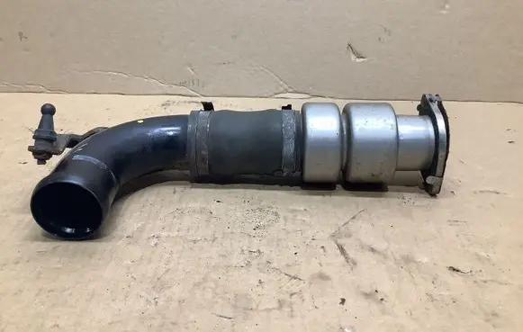 Ford Fiesta Intercooler hose/pipe 9687261330