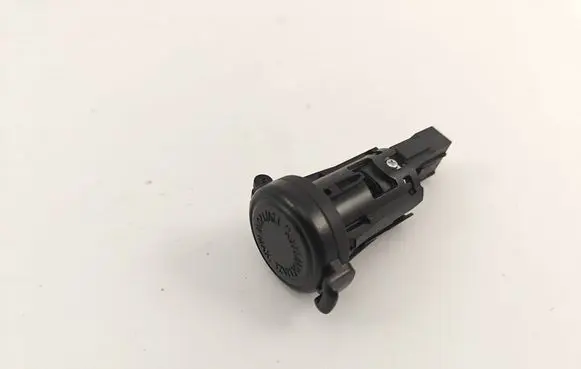 Subaru XV II Cigarette lighter 20221MM