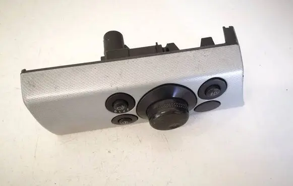 Opel Astra H Light switch 13100136