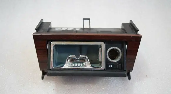 Mercedes-Benz C W202 Ashtray (front) 