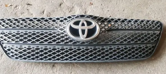 Toyota Corolla E110 Front bumper upper radiator grill 5311102150
