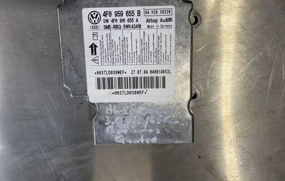 Audi A6 S6 C6 4F Airbag control unit/module 4F0959655B