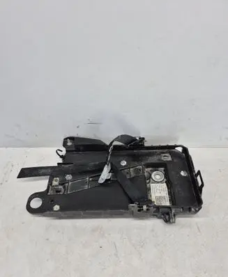 Volvo XC40 Battery tray 32132919 32132921