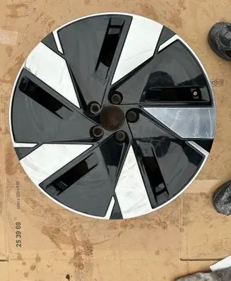 Volvo XC60 R19 alloy rim 32294213