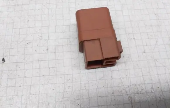 Nissan Almera N16 Other relay 2523079964