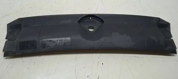 Engine bonnet/hood lock trim molding