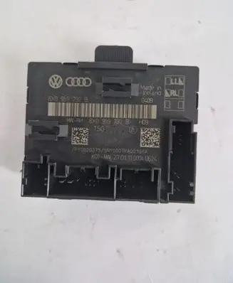 Audi A1 Door control unit/module 8X0959792B