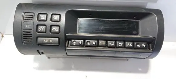 Renault Safrane Interior fan control switch 7700424512