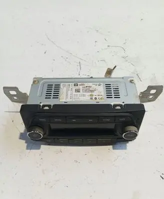 Opel Karl Radio/CD/DVD/GPS head unit 42668157