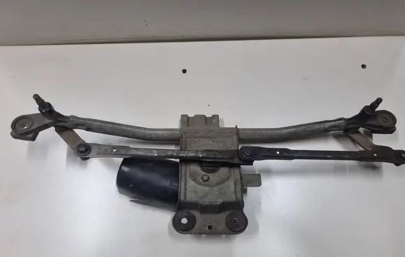 Volkswagen PASSAT B5 Front wiper linkage and motor 964762 97KG17B571AB 0390241136