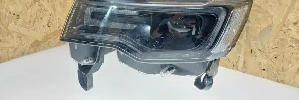 Jeep Grand Cherokee Headlight/headlamp 3960694