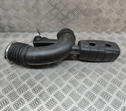 Chevrolet Camaro Air intake duct part 92229094