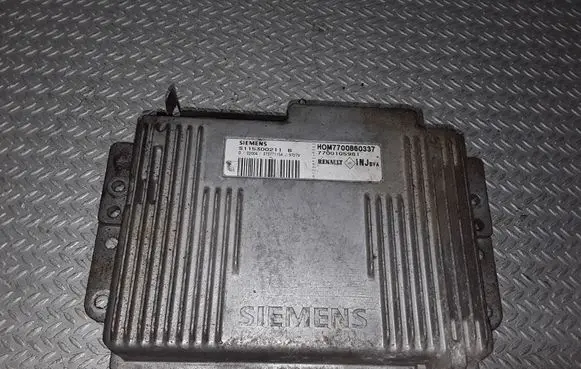 Renault Megane I Engine control unit/module S115300211B 7700105981
