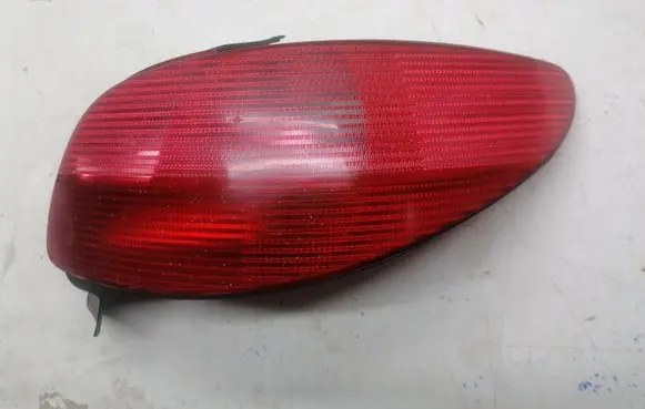 Peugeot 206 Rear/tail lights 2531D