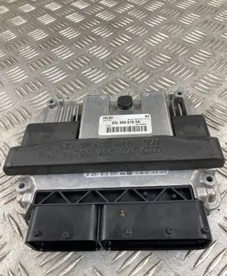 Audi A4 S4 B8 8K Engine control unit/module 03L906018SK