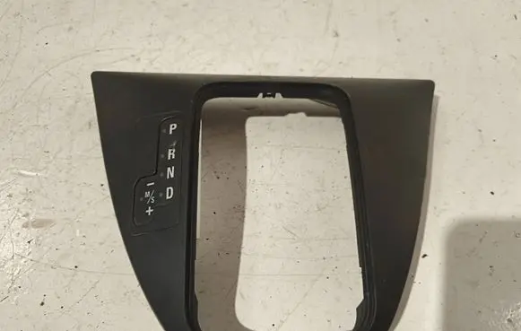 BMW X5 E53 Gear shifter surround trim plastic 7060445 901204230000