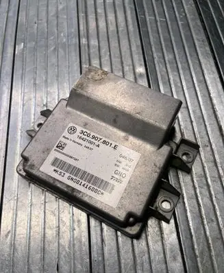 Volkswagen PASSAT B6 Hand brake control module 3C0907801E 16421001A